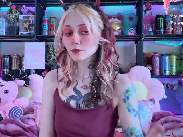 Devil-Baby webcam