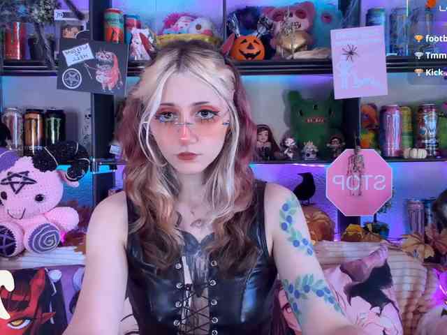 Devil-Baby webcam