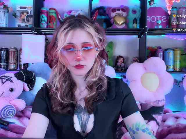 Devil-Baby webcam