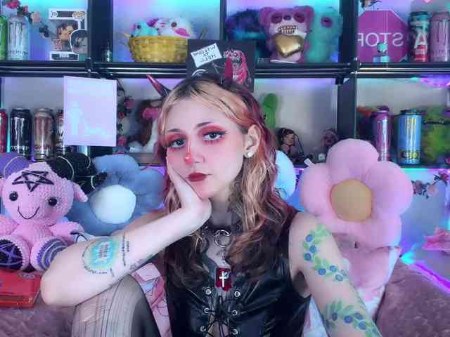 Devil-Baby webcam