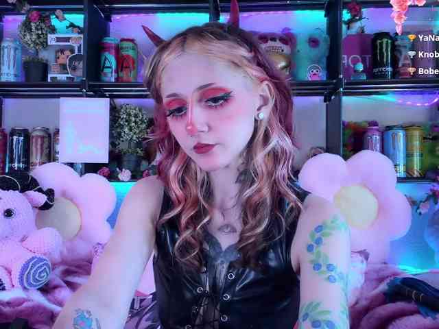 Devil-Baby webcam