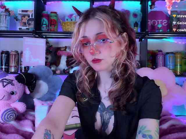 Devil-Baby webcam