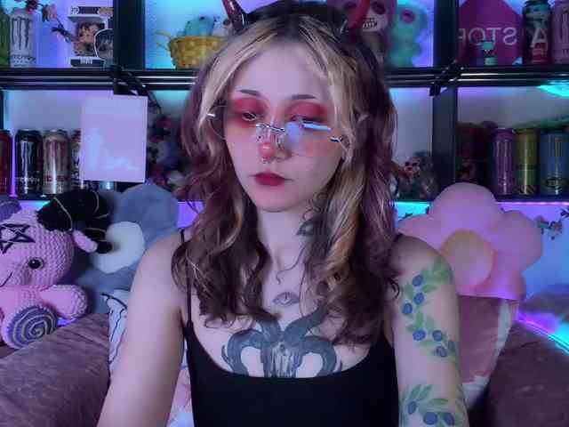 Devil-Baby webcam