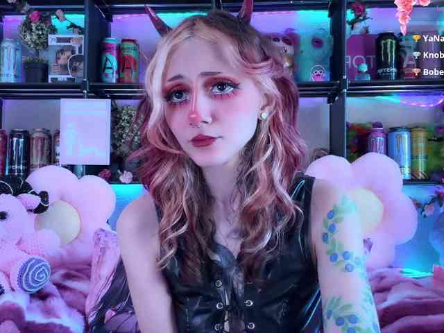 Devil-Baby webcam