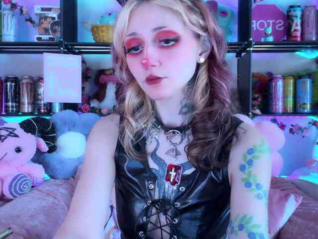 Devil-Baby webcam