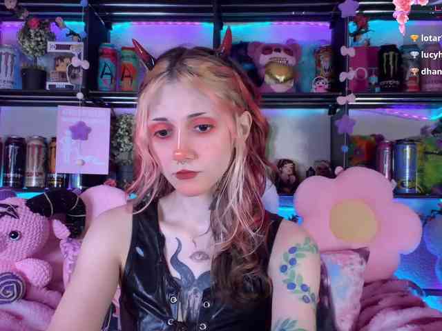 Devil-Baby webcam