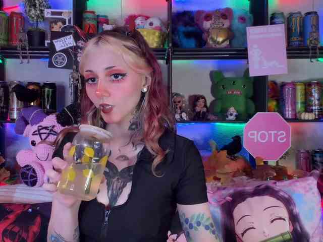 Devil-Baby webcam