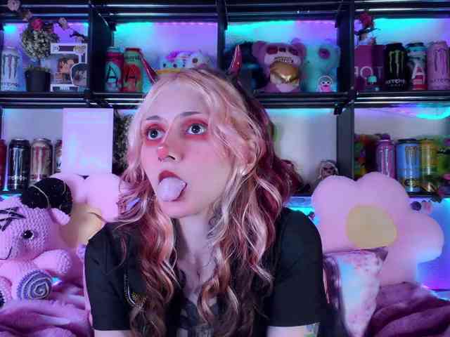 Devil-Baby webcam