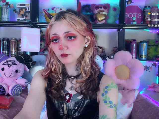 Devil-Baby webcam