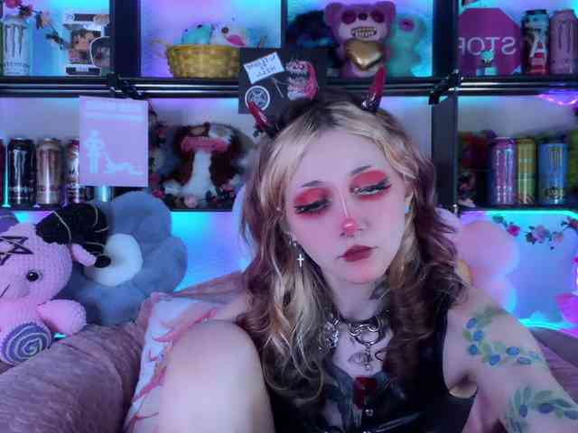 Devil-Baby webcam
