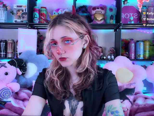 Devil-Baby webcam