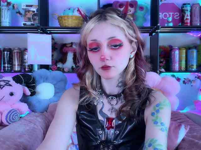 Devil-Baby webcam