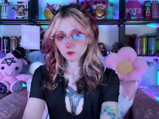 Devil-Baby webcam