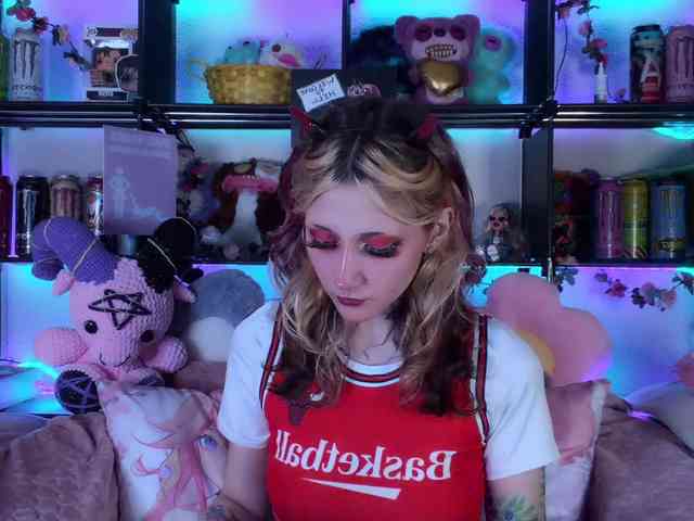 Devil-Baby webcam