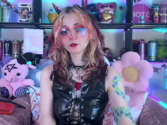 Devil-Baby webcam