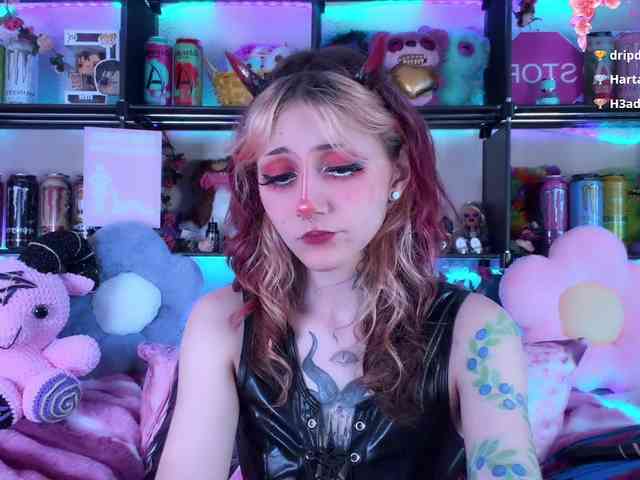 Devil-Baby webcam