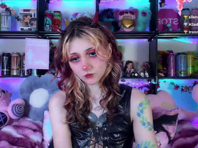 Devil-Baby webcam