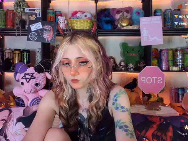 Devil-Baby webcam