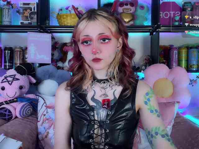 Devil-Baby webcam