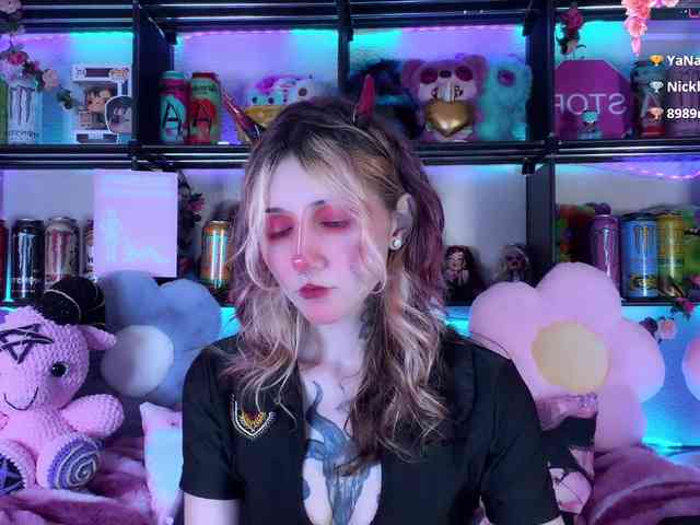 Devil-Baby webcam