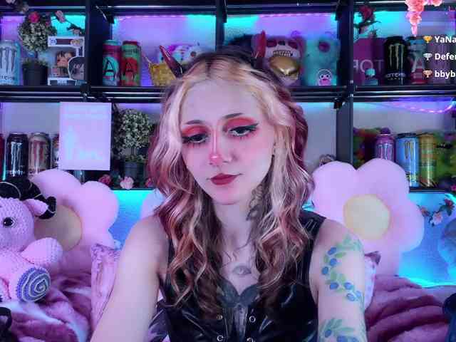 Devil-Baby webcam