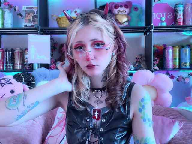 Devil-Baby webcam