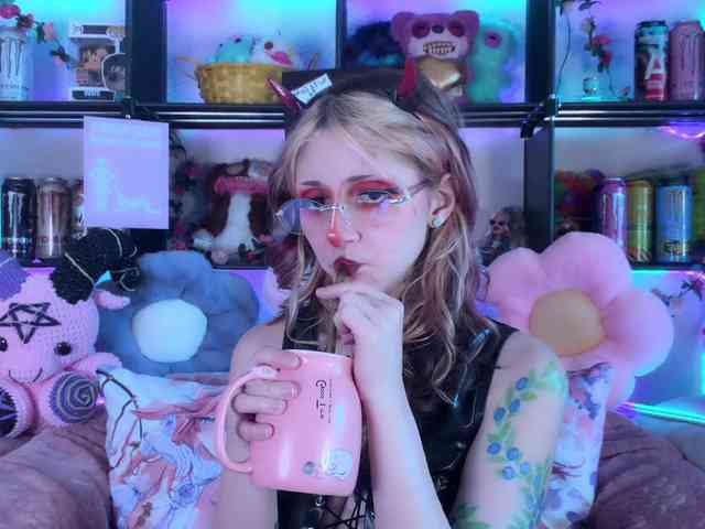 Devil-Baby webcam