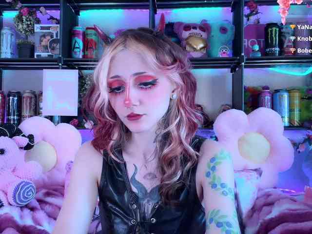 Devil-Baby webcam