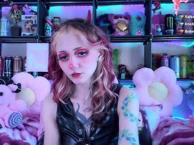 Devil-Baby webcam