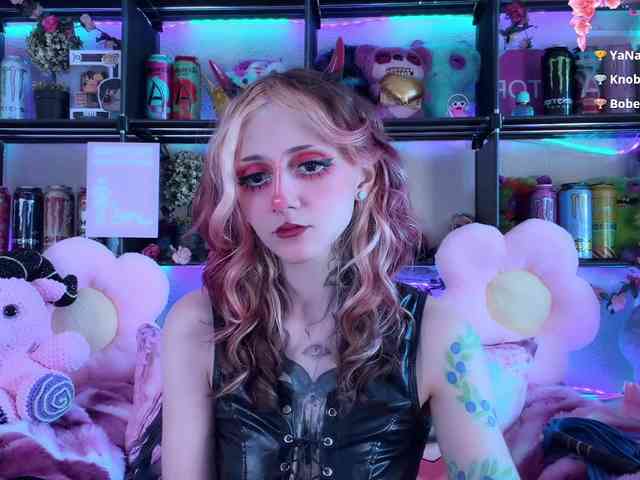 Devil-Baby webcam