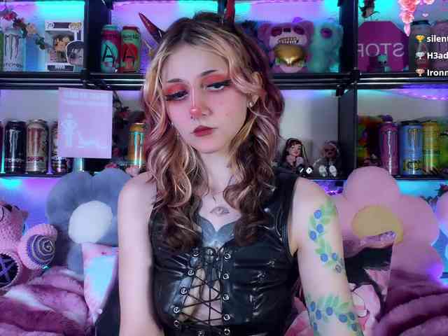 Devil-Baby webcam