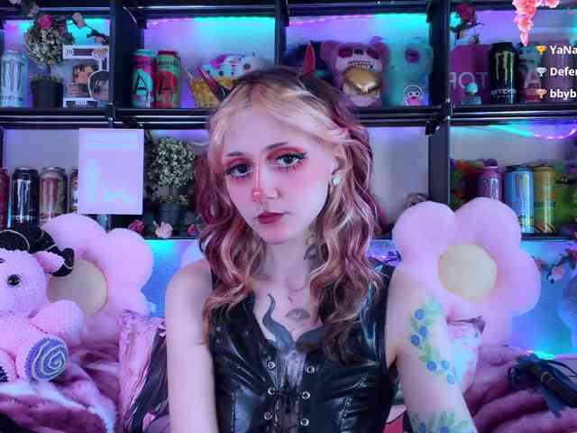 Devil-Baby webcam