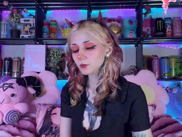 Devil-Baby webcam