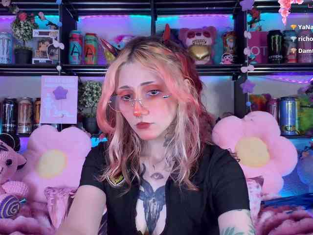 Devil-Baby Live Webcam on BongaCams
