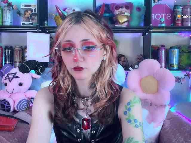 Devil-Baby webcam