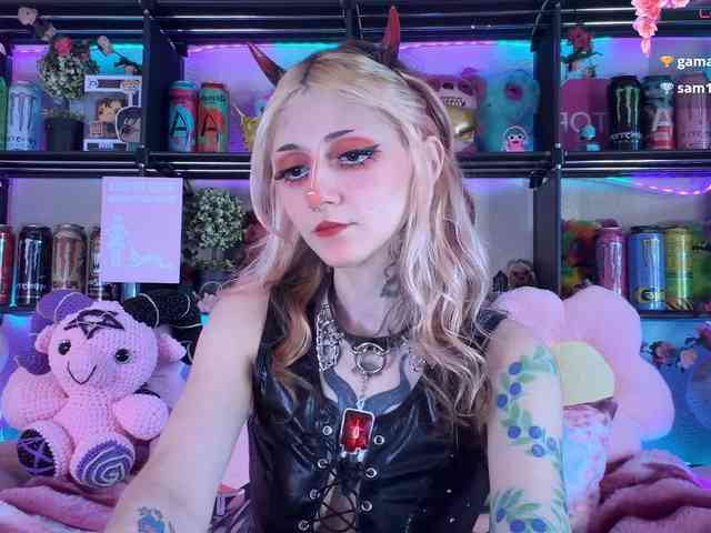 Devil-Baby webcam