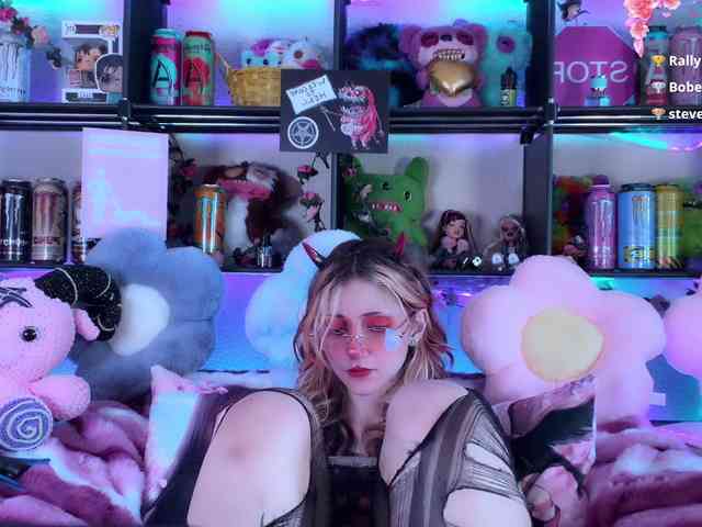 Devil-Baby webcam