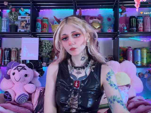Devil-Baby webcam