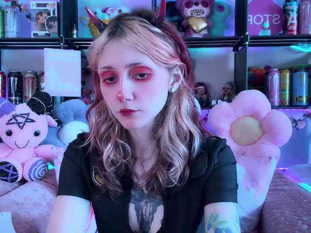 Devil-Baby webcam