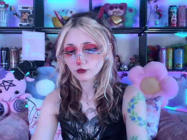 Devil-Baby webcam