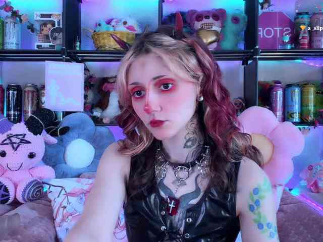 Devil-Baby webcam