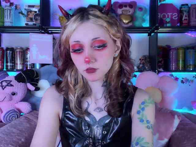 Devil-Baby webcam