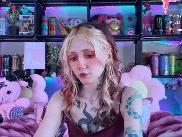 Devil-Baby webcam