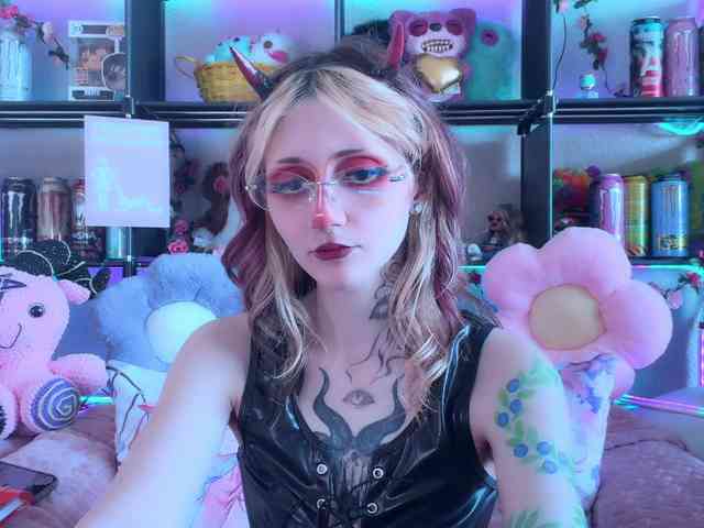 Devil-Baby webcam