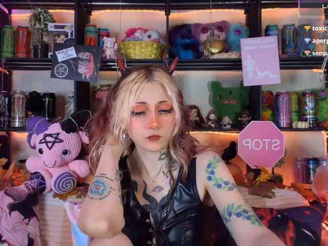 Devil-Baby webcam