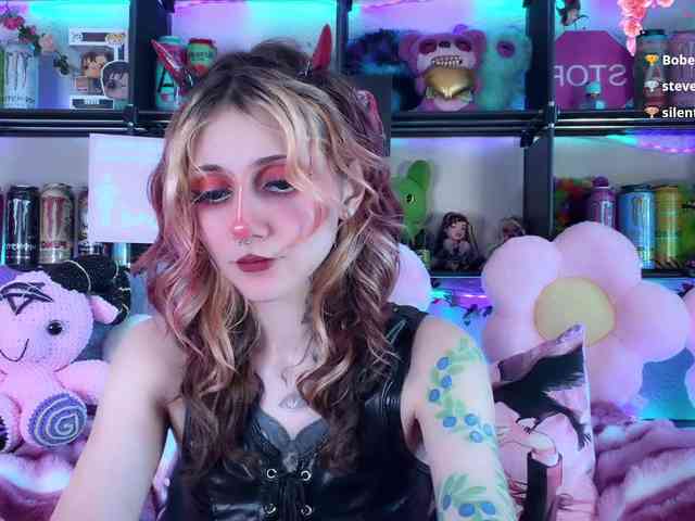 Devil-Baby webcam
