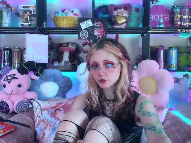 Devil-Baby webcam