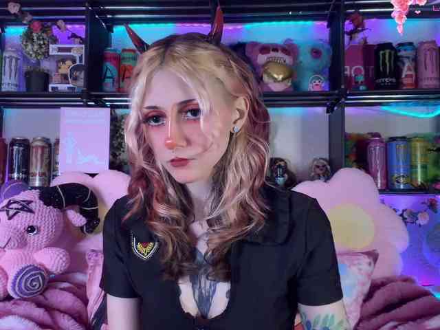 Devil-Baby webcam