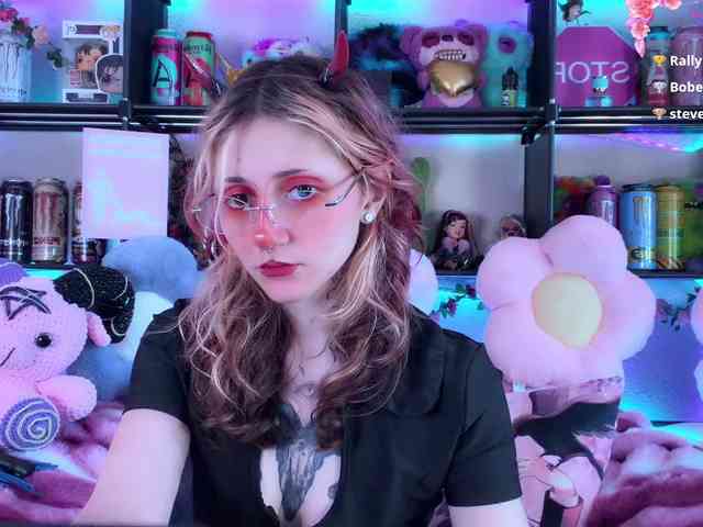 Devil-Baby webcam