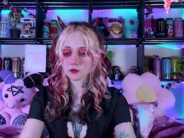 Devil-Baby webcam